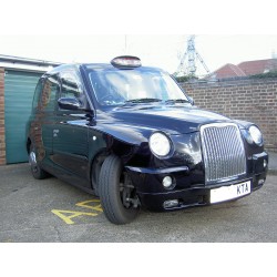 Carbodies London Taxi - 2016
