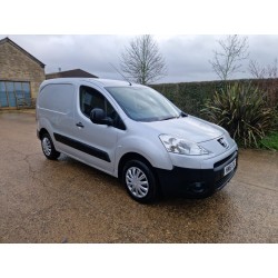 Peugeot Partner Van - 2011